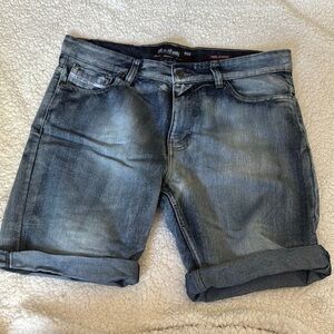 Men’s Ecko Unltd Blue Denim Shorts size 34